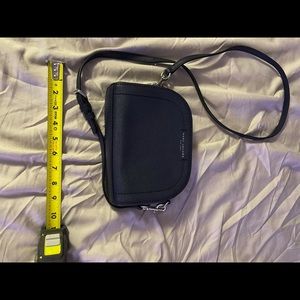 Marc Jacobs navy crossbody